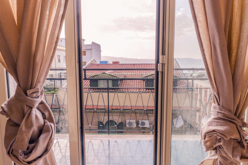 Solobed Apartment Reggio Calabria Exterior photo